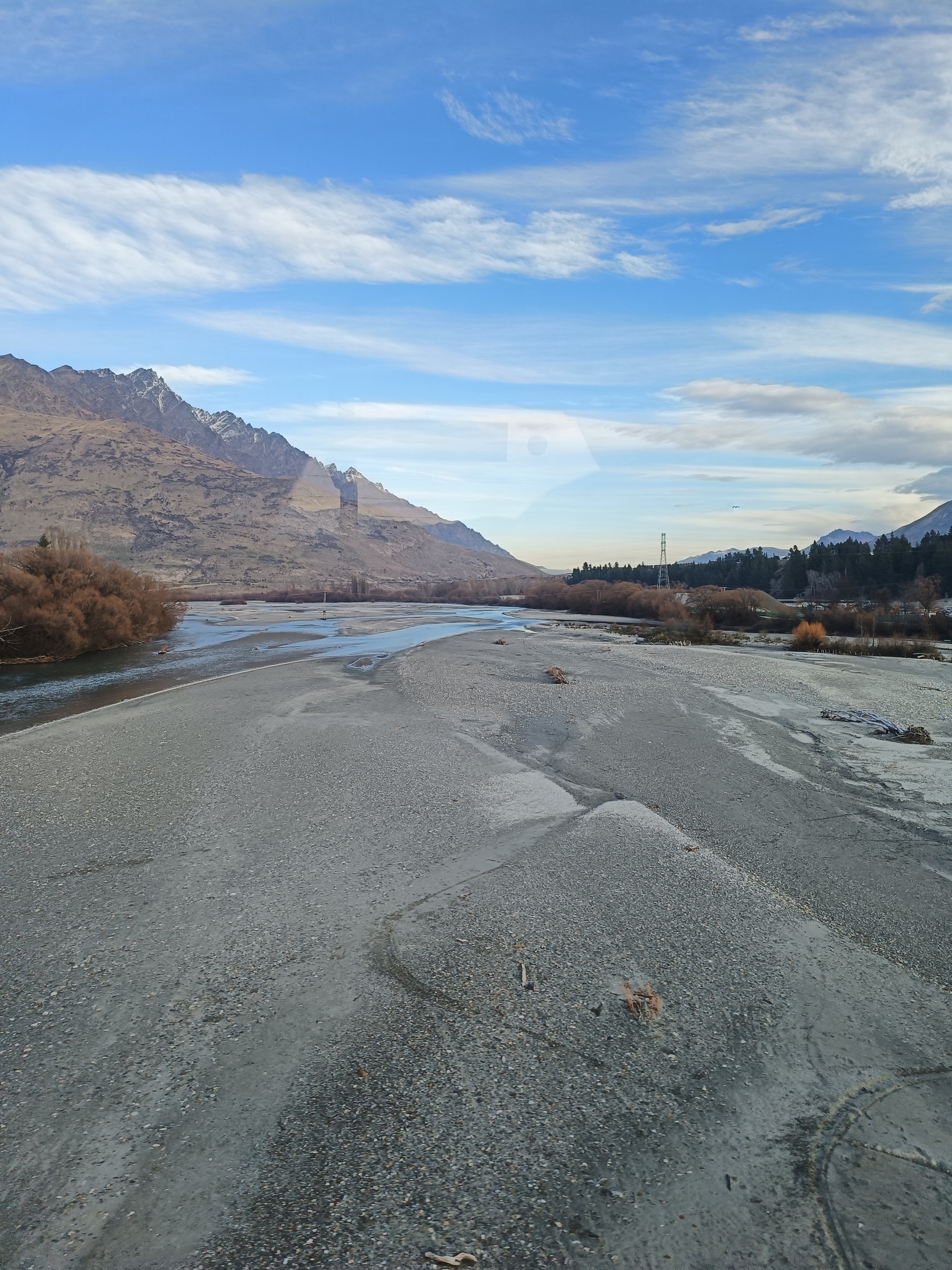 200m wide riverbed looking very dry